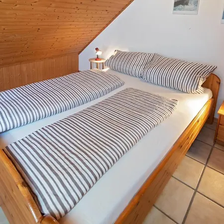 Ferienhaus Seewind 11/2 *